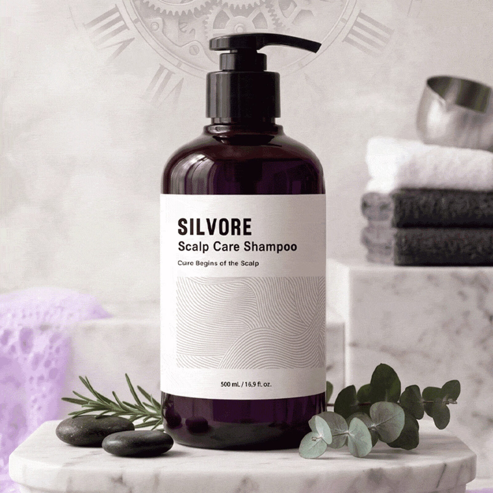 SILVORE Scalp Care Shampoo — 대리석과 유칼립투스가 어우러진 스파 무드의 제품 연출